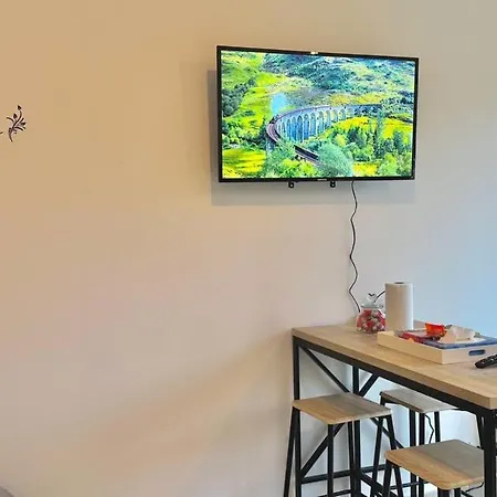 Daire Luxe, Terrasse Et Parking - 10 Min De L'aeroport Cdg *